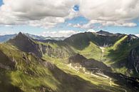 Wunderschöner Panoramablick von der Spitze des Hintertuxer Gletschers aus. von Debbie Kanders Miniaturansicht