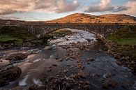 Zonsondergang bij Sligachan Old Bridge  van Stephan van Krimpen thumbnail