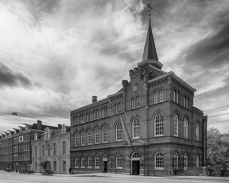 Office Raampoort by Peter Bartelings