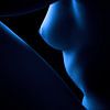 nu féminin érotique en bleu sur Jörg B. Schubert