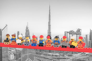 Lunch a top a Skyscraper - Dubai Edition