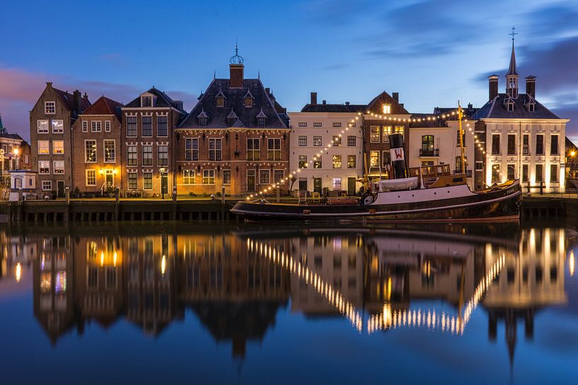 Die Furie am Stadhuiskade in Maassluis von Charlene van Koesveld