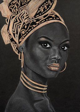 Femme africaine, beau dessin au pastel en noir, blanc et or sur Bianca ter Riet