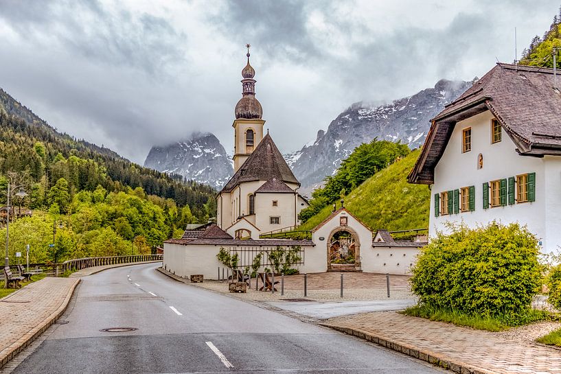 St. Sebastian church in Ramsau bei Berchtesgaden von Maurice Meerten