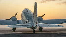 Douglas SC-47J Skytrain der US-Marine. von Jaap van den Berg