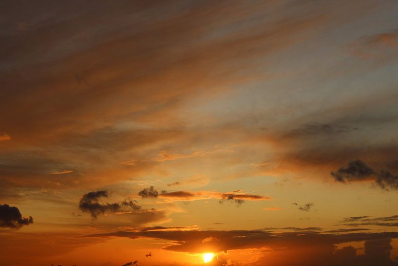 Beautiful sunset in Rijswijk by Scarlett van Kakerken
