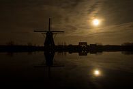 Windmolens in Kinderdijk net na zonsondergang van Jeroen Stel thumbnail