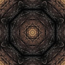 Kaleidoskop in Braun- und Goldtönen