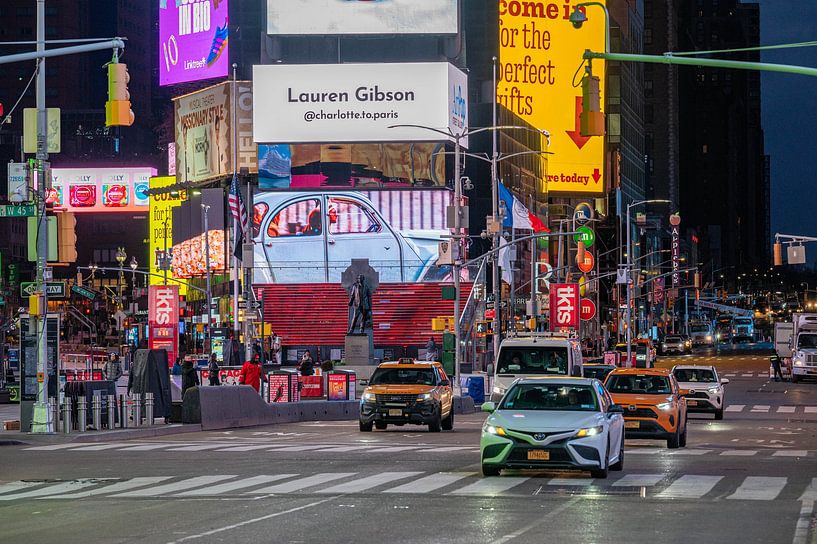 Ochtendrust op Times Square - Een zeldzame blik op New York van Karsten Rahn