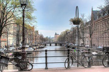 Amsterdam, Kloveniersburgwal by Tony Unitly