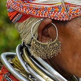 Jewellery of the Bonda women by Affect Fotografie