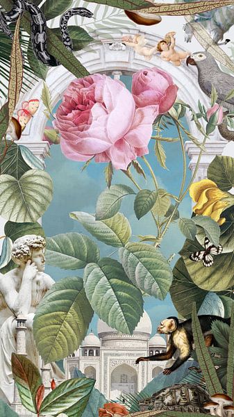 Souvenirs by Marja van den Hurk
