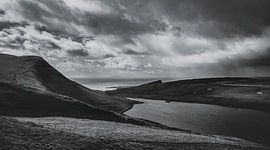 Menschenleere Einsamkeit am Neist Point. Isle of Skye in Großbritannien. Panorama Klippe an den Schottland Highlands! von Jakob Baranowski - Photography - Video - Photoshop