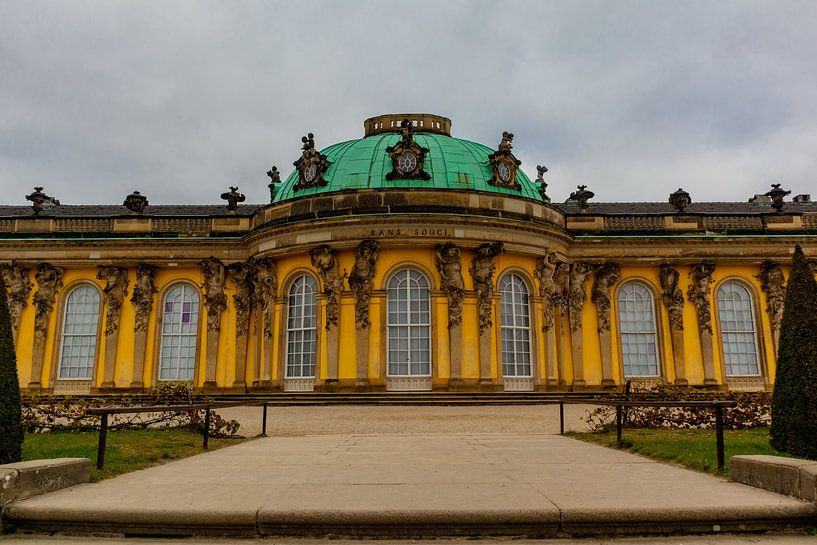Bezoek aan het prachtige park van het Paleis van Sanssouci van Oliver Hlavaty