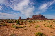 monument valley by Ilya Korzelius thumbnail