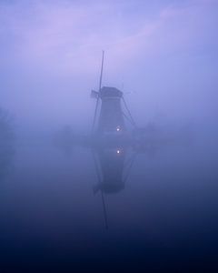 Moulin dans le brouillard