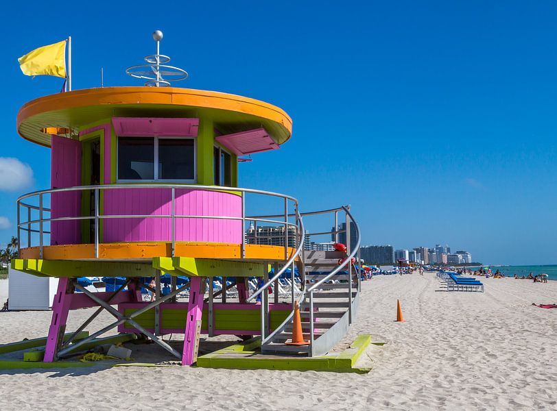 Miami Art Deco Lifeguard Tower by Peter Leenen