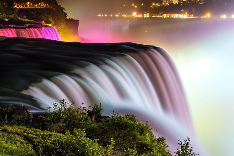 NIAGARAFÄLLE 11 von Tom Uhlenberg