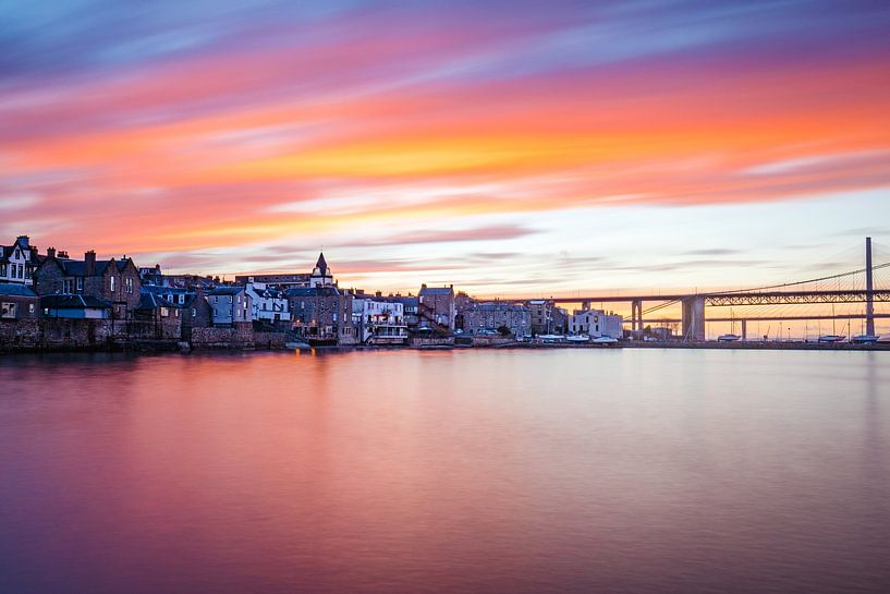 Edinburgh by Hello Pompoyo