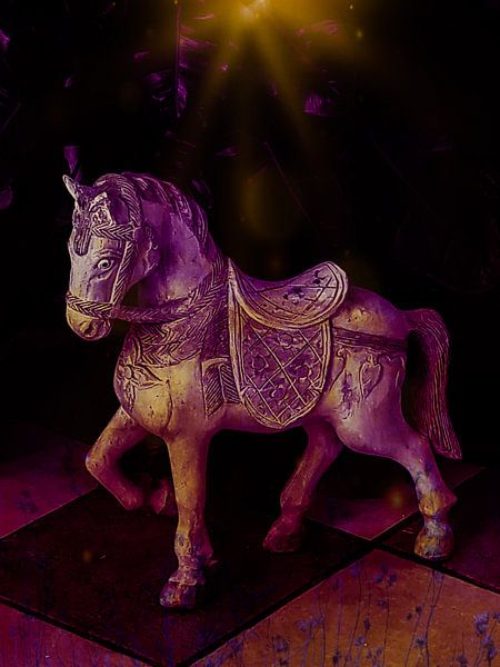 Vintage houten paard par Renee Alexandra Serlier