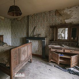 Oude slaapkamer. van Het Onbekende