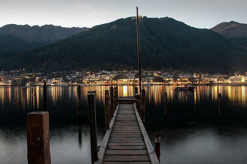 Queenstown jetty in the evening