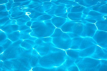 Azurblau Schwimmbad
