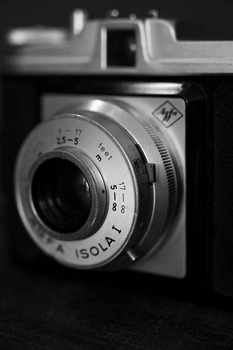 Vieux film agfa isola camera en noir et blanc