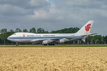 Air China Cargo Boeing 747-400 vrachtvliegtuig. van Jaap van den Berg