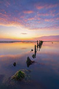 Un magnifique coucher de soleil sur la mer des Wadden sur Bas Meelker