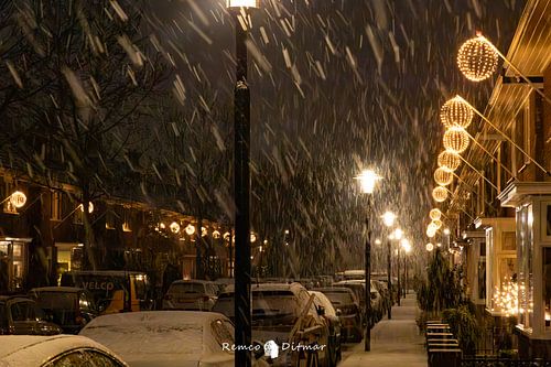 kerstversiering in Bernhardstraat in Hengelo