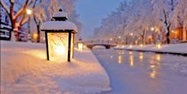 Winter glow on the Frozen Moat by Fenny Lenderink