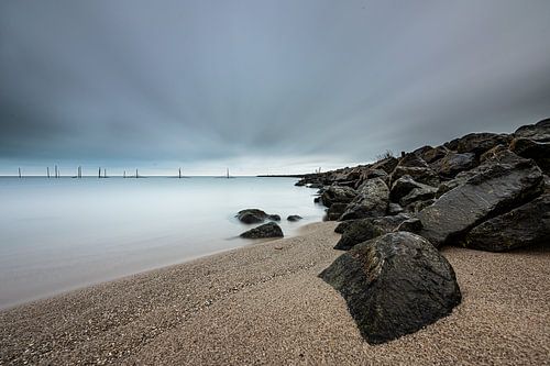 Houtribdijk Uitzicht Grijze Wolken lucht.