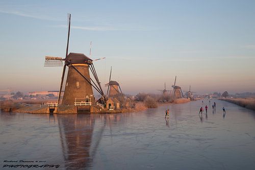 Windmills Kinderdijk van R Driessen