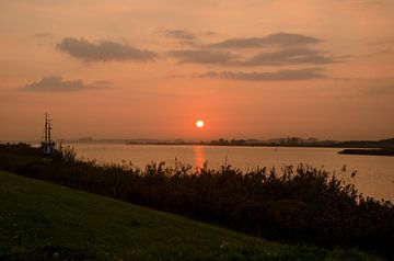 Sonnenaufgang von Ron van der Meer