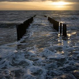 Zoutelande strand in december van Roland de Zeeuw fotografie