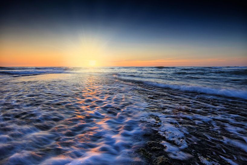 golfbreker langs de Nederlandse kust van gaps photography