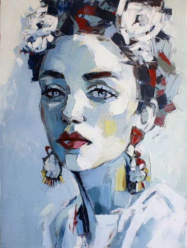 Portrait abstrait de femme avec des coups de pinceau puissants sur But First Framing