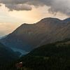 Ausblick bei Sonnenuntergang von der Zufallhütte auf einen Bergsee von Jens Seßler