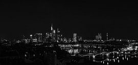Frankfurt am Main in zwart-wit