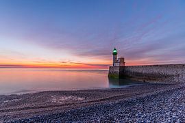 Le Tréport lighthouse, Normandy by Gijs Rijsdijk