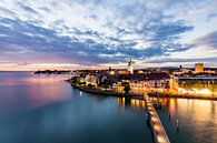 Friedrichshafen au crépuscule sur le lac de Constance par Werner Dieterich Aperçu