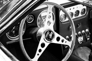 Lamborghini 350 GT interior