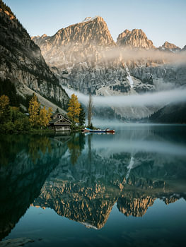 Lake Pragser Wildsee in autumn – a mural of the Dolomites