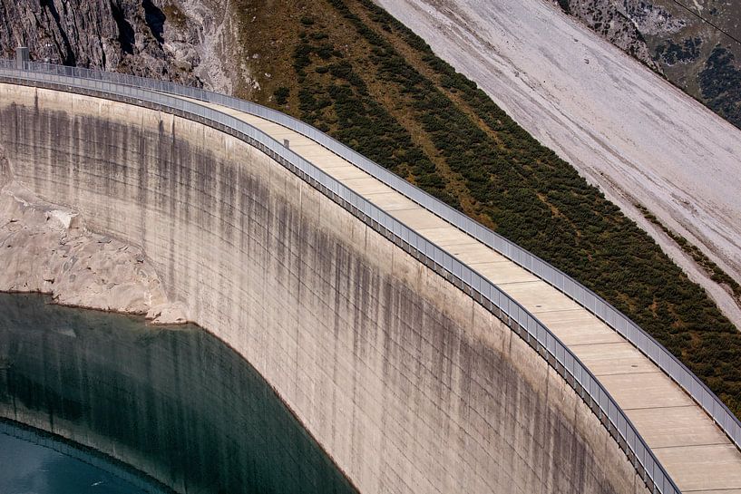 Staumauer Lünersee von Rob Boon