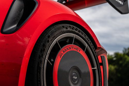 Porsche GT3 RS rouge Manthey Racing