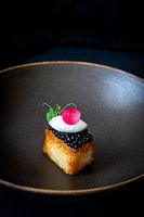 crouton with caviar