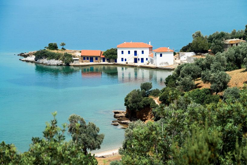 Schöne griechische Bucht II von Miranda van Hulst