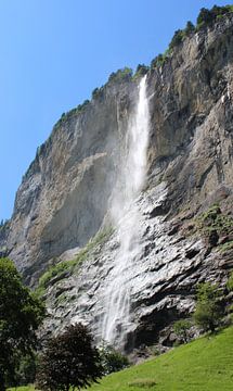 Staubbach Waterval, Lauterbrunnen, Zwitserland van Imladris Images