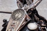 Die schwarze Vintage-Harley Davidson von Martin Bergsma Miniaturansicht